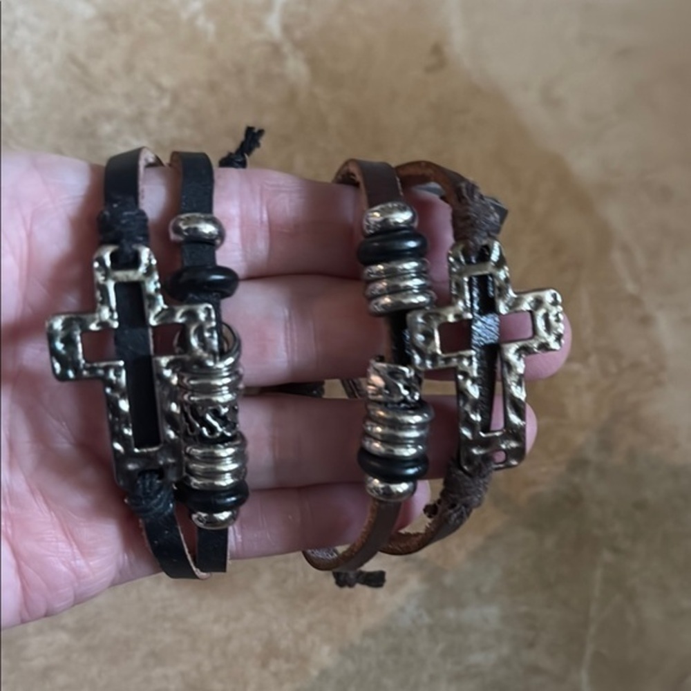 💛Handmade Cross Leather Bracelets -black or brown